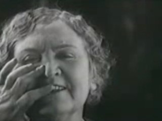 „Nú er ég ekki lengur mállaus“: Myndskeið með Helen Keller