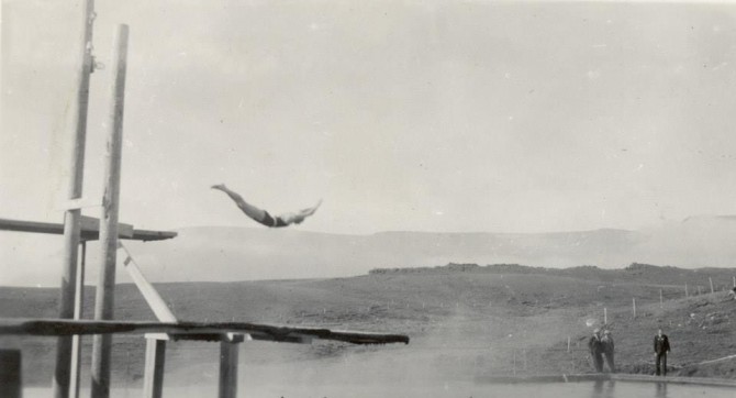 Útilaugin á Álafossi, 1936